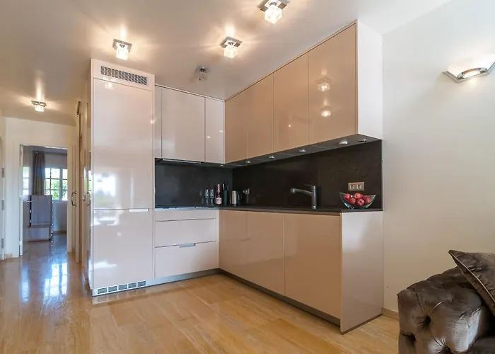 Luxurious In Residencial Mango! Apartment