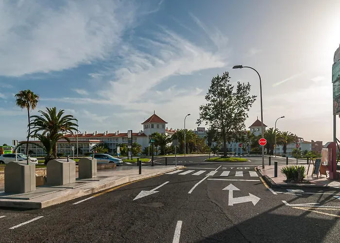 Luxurious In Residencial Mango! Apartment *